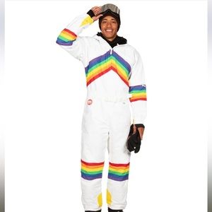 NWT Men’s Tipsy elves snowsuit size L